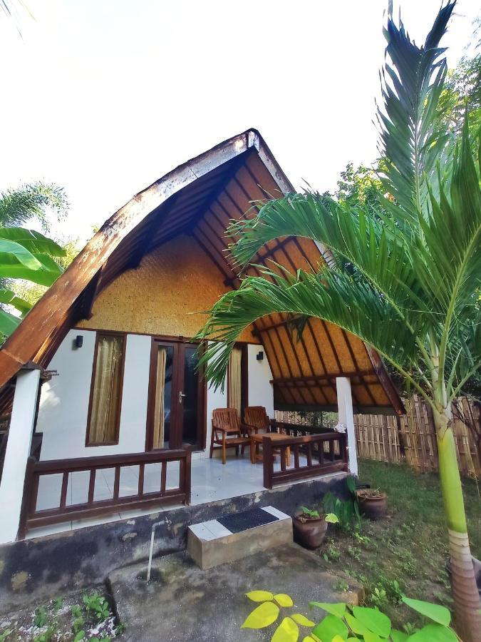 Follow The Rabbit Bungalow Gili Air Exterior photo