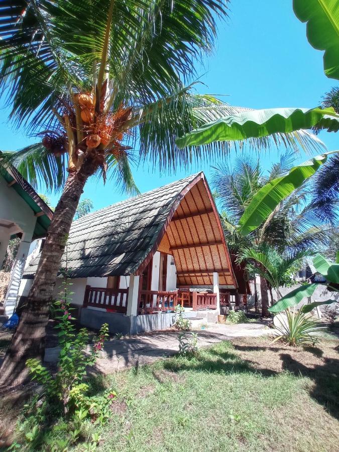 Follow The Rabbit Bungalow Gili Air Exterior photo