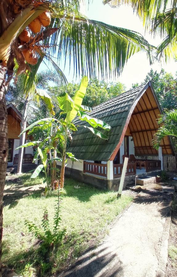 Follow The Rabbit Bungalow Gili Air Exterior photo