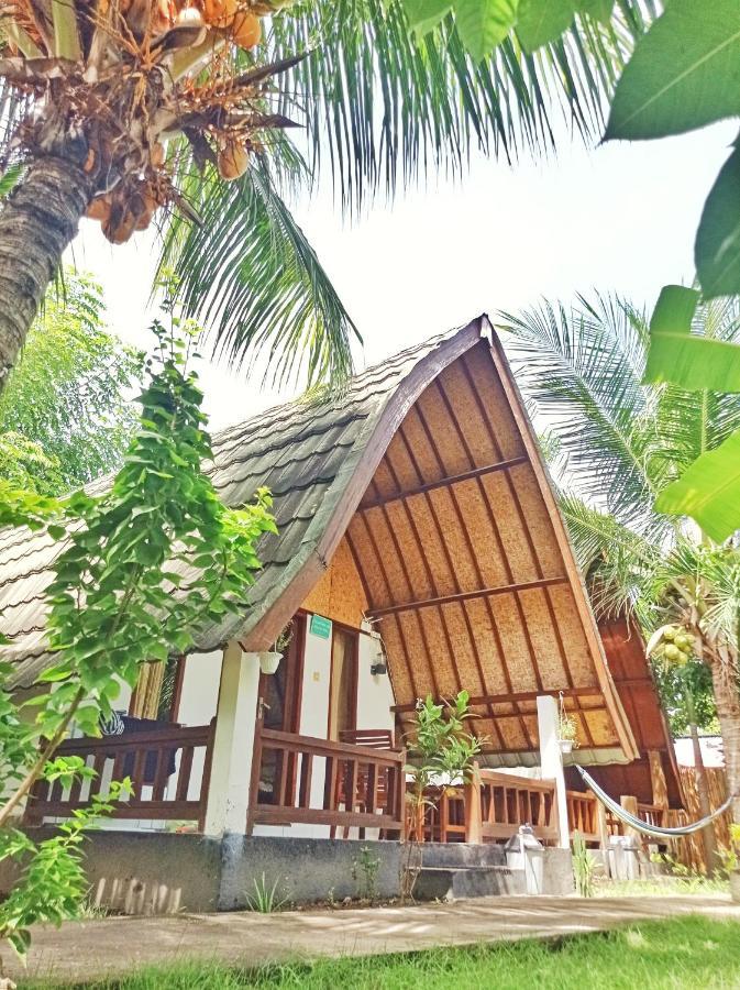 Follow The Rabbit Bungalow Gili Air Exterior photo