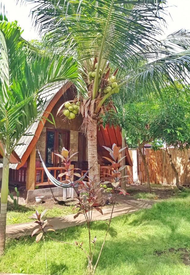 Follow The Rabbit Bungalow Gili Air Exterior photo